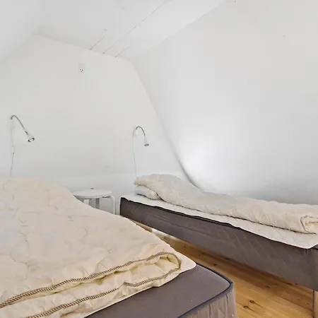 Ferienhaus 2 Bedroom Amazing In *