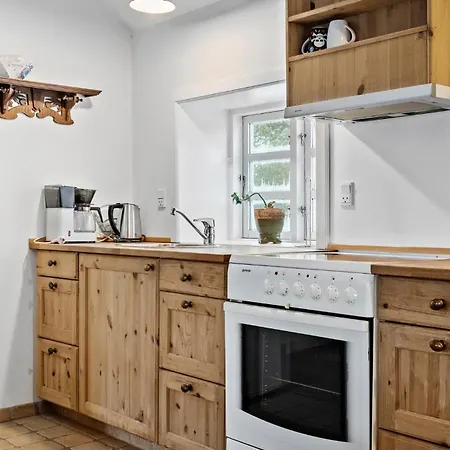 Ferienhaus 2 Bedroom Amazing In